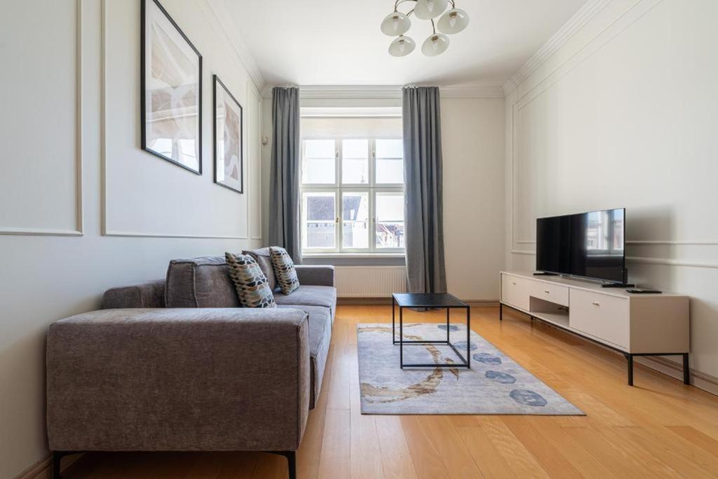Old Town Square Residence Талин Екстериор снимка